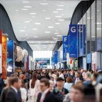 Женский анализ влияния искусственного интеллекта на технологическую и экономическую трансформацию